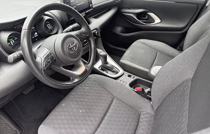 TOYOTA YARIS Hybride 116h Design photo 11 1103452