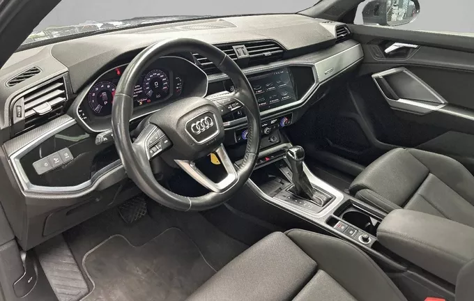 AUDI Q3 35 TFSI 150 ch S tronic 7 photo 11 213180