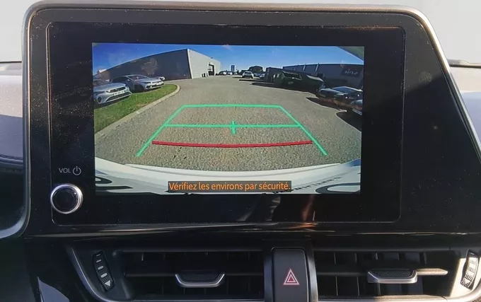 TOYOTA C-HR Hybride 1.8L Design photo 16 1103941