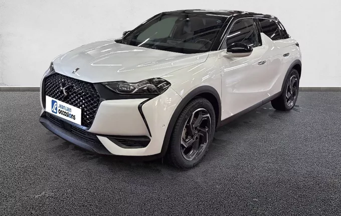 DS DS3 Crossback PureTech 155 EAT8 Grand Chic extérieur trois quart avant gauche 2125865