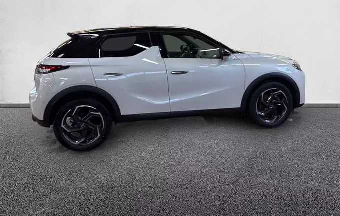 DS DS3 Crossback PureTech 155 EAT8 Grand Chic extérieur côté droit 2125865