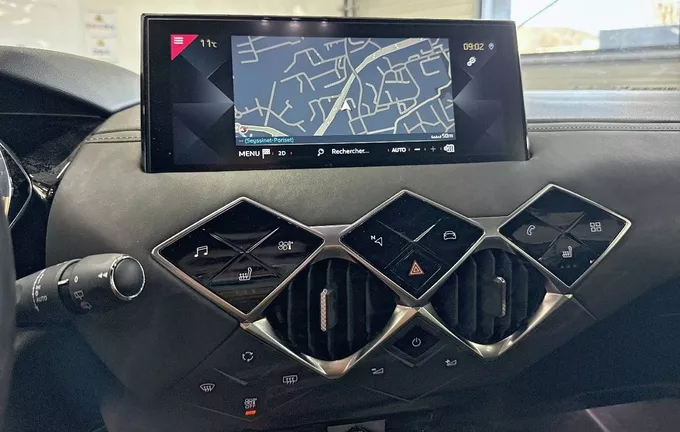DS DS3 Crossback PureTech 155 EAT8 Grand Chic photo 16 2125865