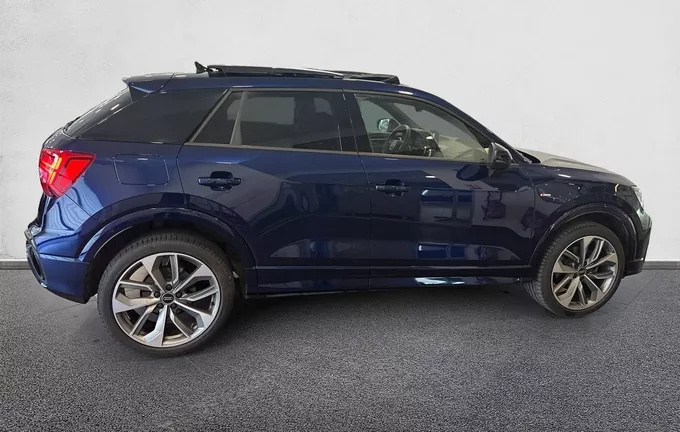 AUDI Q2 35 TFSI 150 S tronic 7 S line Plus extérieur côté droit 2130792