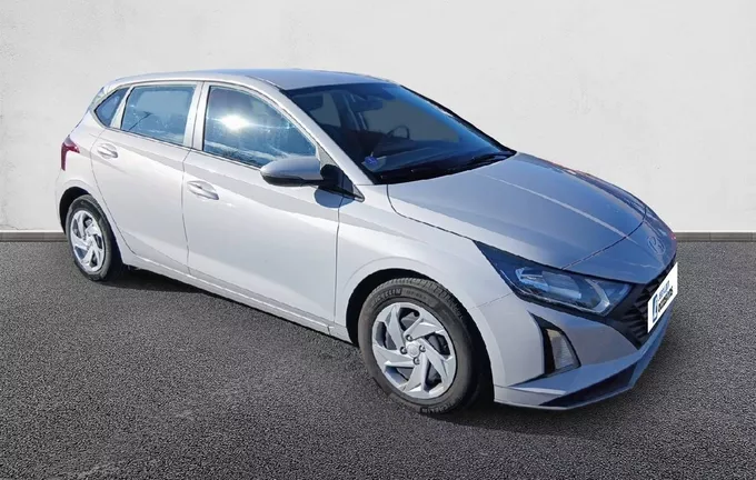 HYUNDAI I20 1.2 79 Initia extérieur trois quart avant droit 13355