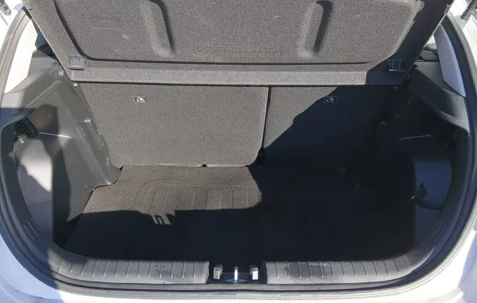 HYUNDAI I20 1.2 79 Initia photo 10 13355
