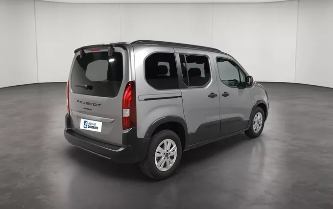 PEUGEOT RIFTER M Diesel 100 ch Manuelle 5pl Allure extérieur trois quart arrière droit 946737