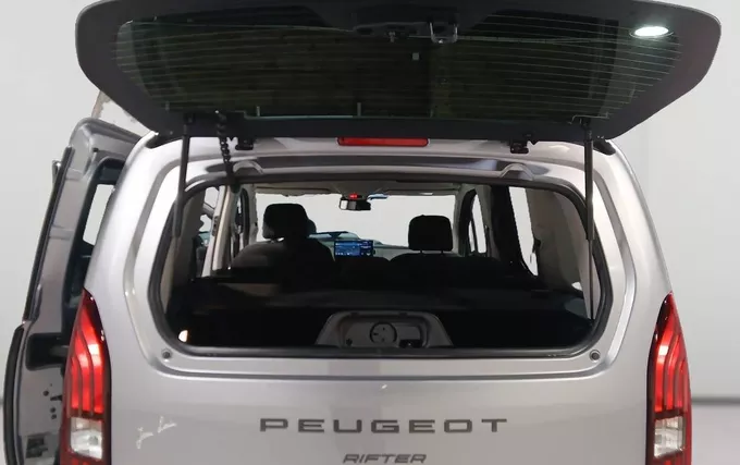 PEUGEOT RIFTER M Diesel 100 ch Manuelle 5pl Allure photo 15 946737