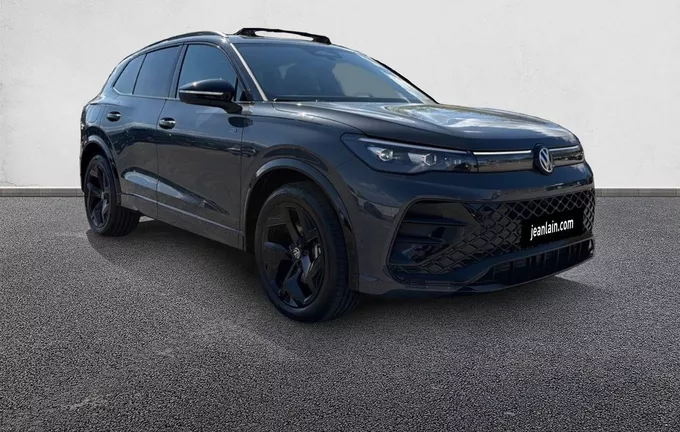 VOLKSWAGEN TIGUAN 2.0 TDI 150ch DSG7 R-Line Edition extérieur trois quart avant droit 1853