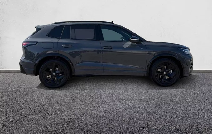 VOLKSWAGEN TIGUAN 2.0 TDI 150ch DSG7 R-Line Edition extérieur côté droit 1853