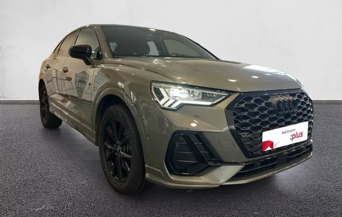 AUDI Q3 Sportback 45 TFSIe 245 ch S tronic 6 S line extérieur trois quart avant droit 2131604