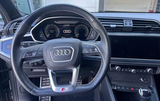AUDI Q3 Sportback 45 TFSIe 245 ch S tronic 6 S line photo 12 2131604