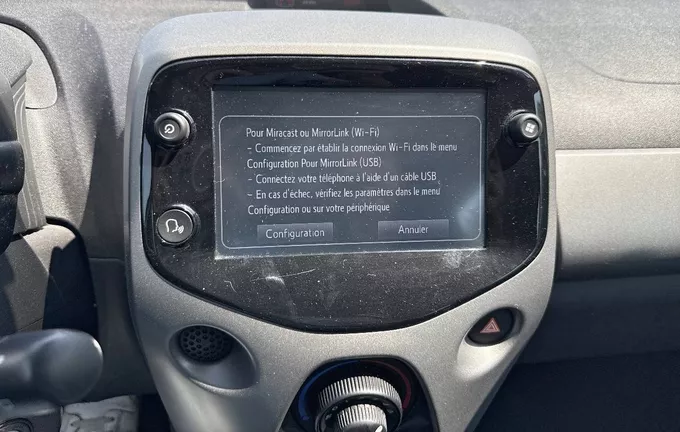 TOYOTA AYGO 1.0 VVT-i x-play photo 15 1103714