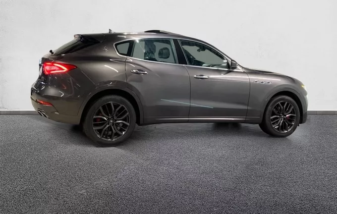 MASERATI LEVANTE 3.0 V6 Bi-Turbo 350 Q4 GranSport extérieur côté droit 2120190