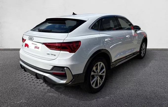 AUDI Q3 Sportback 35 TFSI 150 ch S line extérieur trois quart arrière droit 2128749