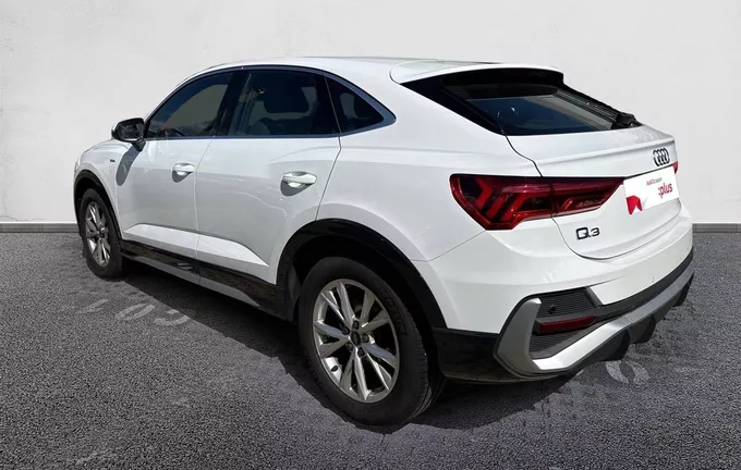 AUDI Q3 Sportback 35 TFSI 150 ch S line extérieur trois quart arrière gauche 2128749
