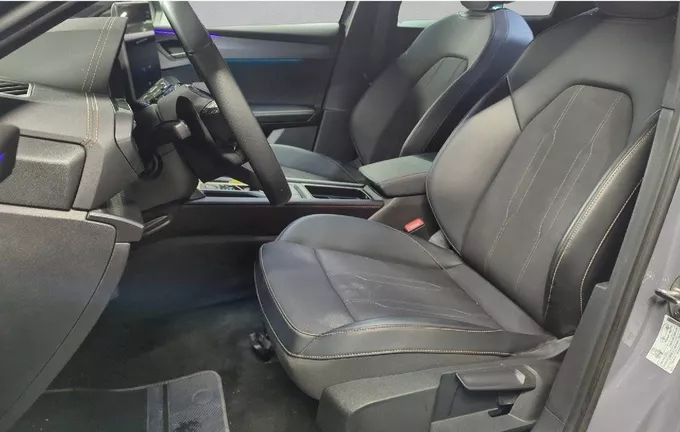 CUPRA LEON Sportstourer 2.0 TDI 150 ch DSG7 V extérieur trois quart arrière droit 2122676