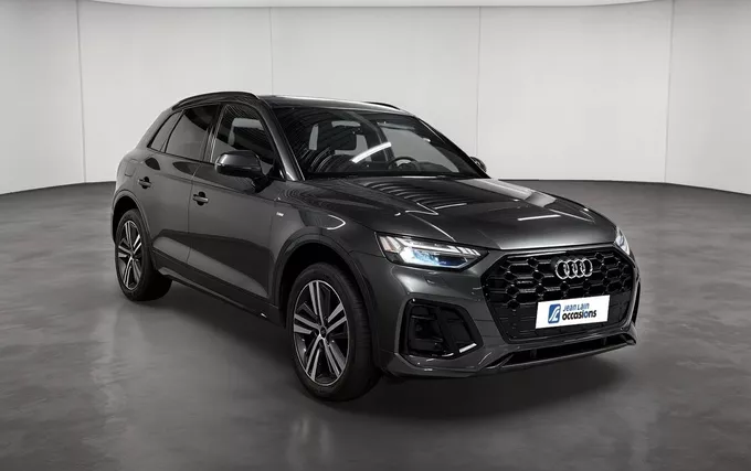 AUDI Q5 50 TFSIe 299 S tronic 7 Quattro S line extérieur trois quart avant droit 2122187
