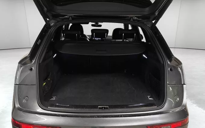 AUDI Q5 50 TFSIe 299 S tronic 7 Quattro S line photo 10 2122187