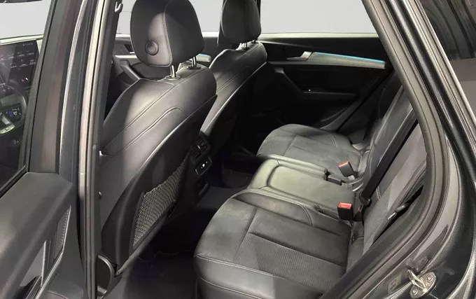 AUDI Q5 50 TFSIe 299 S tronic 7 Quattro S line photo 17 2122187