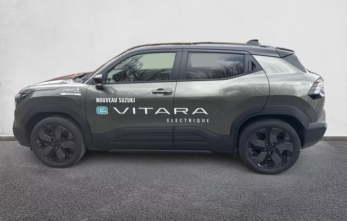SUZUKI VITARA ELECTRIQUE e Vitara 61 kWh AllGrip Style extérieur côté gauche 766693