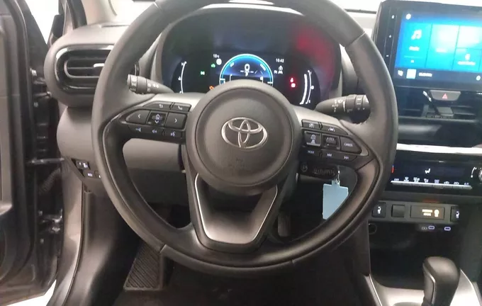 TOYOTA YARIS CROSS Hybride 116h 2WD Design extérieur trois quart arrière gauche 944962