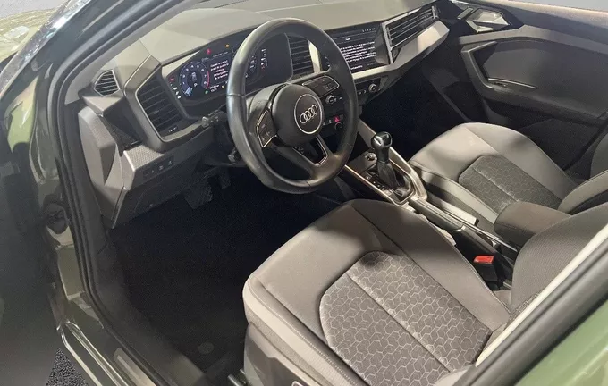 AUDI A1 Sportback 30 TFSI 110 ch S tronic 7 Advanced photo 11 2130927