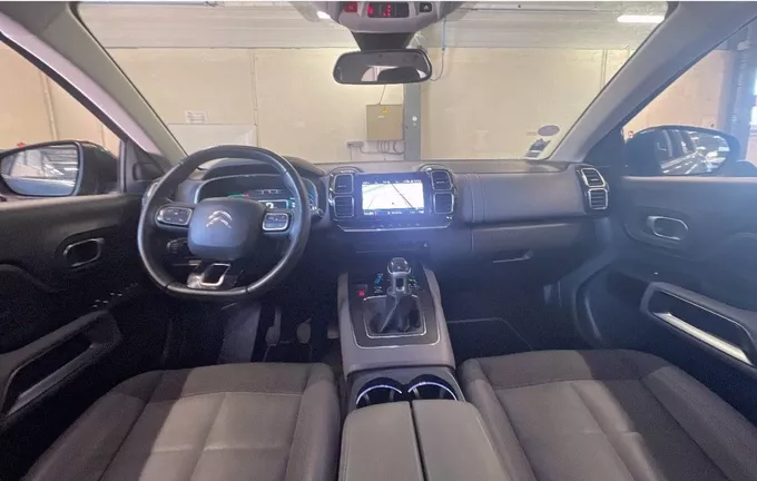CITROEN C5 AIRCROSS PureTech 130 S&S BVM6 Feel extérieur trois quart avant droit 2130640