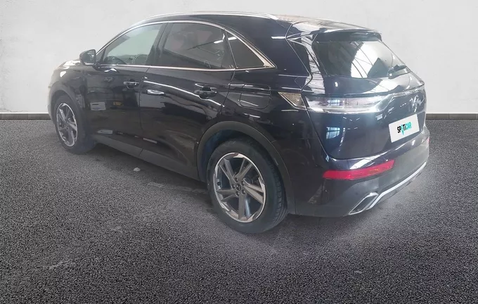 DS DS7 CROSSBACK Hybride E-Tense 300 EAT8 4x4 Rivoli extérieur trois quart arrière gauche 945649
