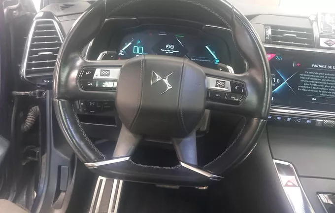 DS DS7 CROSSBACK Hybride E-Tense 300 EAT8 4x4 Rivoli photo 9 945649