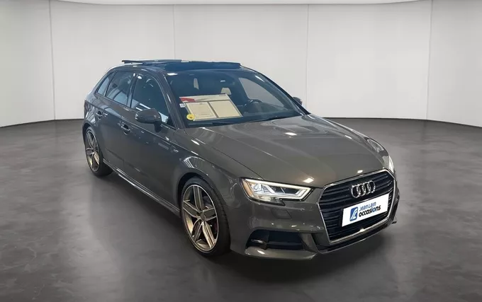 AUDI A3 Sportback 35 TDI 150 S tronic 7 extérieur trois quart avant droit 2132097