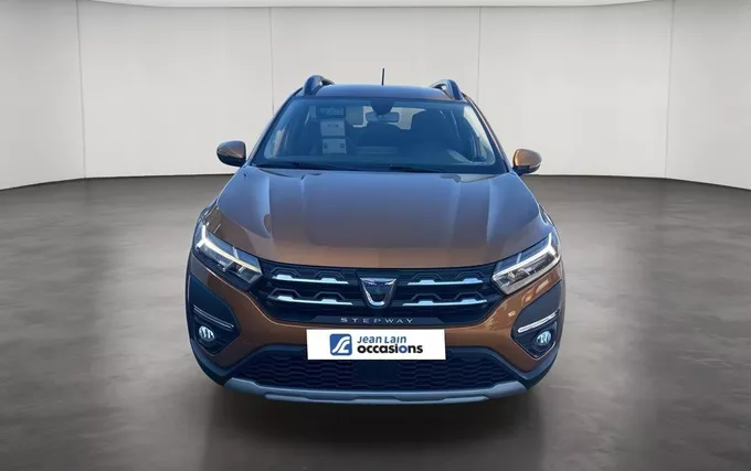 DACIA SANDERO TCe 90 CVT Stepway Confort extérieur avant 946343