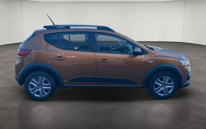 DACIA SANDERO TCe 90 CVT Stepway Confort extérieur côté droit 946343