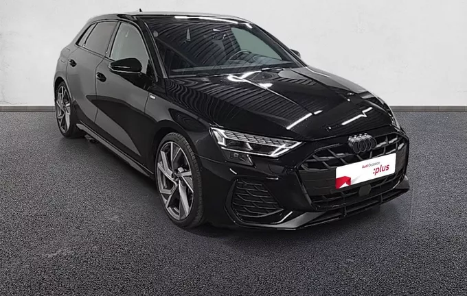 AUDI A3 Sportback TFSI Mild Hybrid 150 S tronic 7 S line extérieur trois quart avant droit 2127390