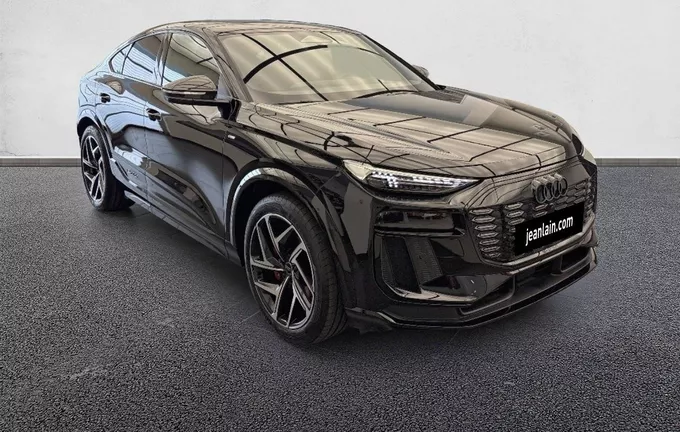 AUDI Q6 E-TRON SPORTBACK 428 ch 100 kWh quattro Competition extérieur trois quart avant droit 5622