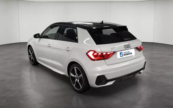 AUDI A1 Sportback 30 TFSI 110 ch BVM6 S Line extérieur trois quart arrière gauche 2131562
