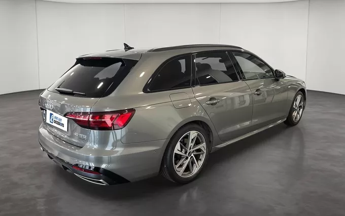 AUDI A4 Avant 40 TFSI 204 S tronic 7 Quattro S Edition extérieur trois quart arrière droit 2132969
