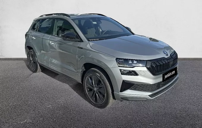 SKODA KAROQ 1.5 TSI Evo 2 150 ch ACT DSG7 Sportline extérieur trois quart avant droit 2275