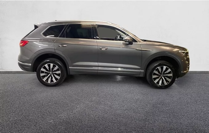 VOLKSWAGEN TOUAREG 3.0 V6 eHybrid 381ch Tiptronic 8 4Motion Elegance extérieur côté droit 2129507