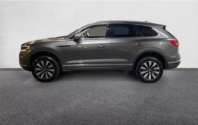 VOLKSWAGEN TOUAREG 3.0 V6 eHybrid 381ch Tiptronic 8 4Motion Elegance extérieur trois quart arrière gauche 2129507