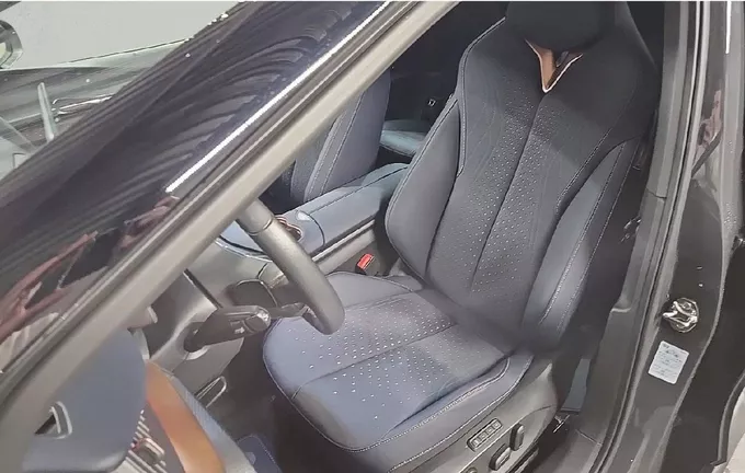 CUPRA TAVASCAN 340 ch 4Drive VZ extérieur trois quart arrière droit 2127075