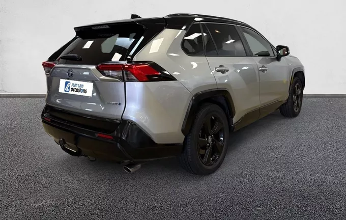 TOYOTA RAV4 Hybride 2WD Collection extérieur trois quart arrière droit 212955