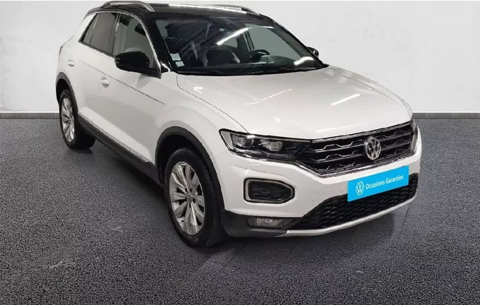 VOLKSWAGEN T-ROC 1.5 TSI 150 EVO Start/Stop DSG7 Carat extérieur trois quart avant droit 2132181