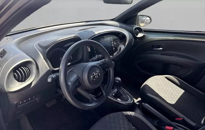 TOYOTA AYGO X 1.0 VVT-i 72 S-CVT Design photo 11 1103489