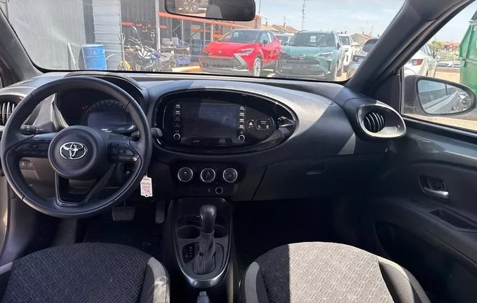 TOYOTA AYGO X 1.0 VVT-i 72 S-CVT Design photo 18 1103489