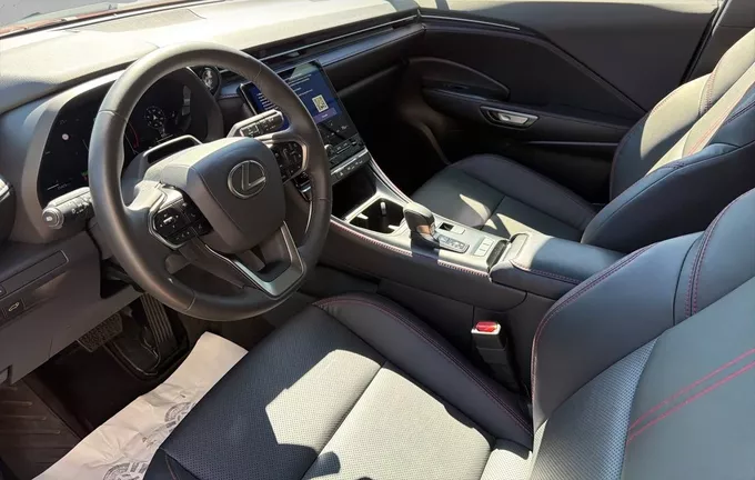 LEXUS LBX 2WD Emotion photo 11 1103749