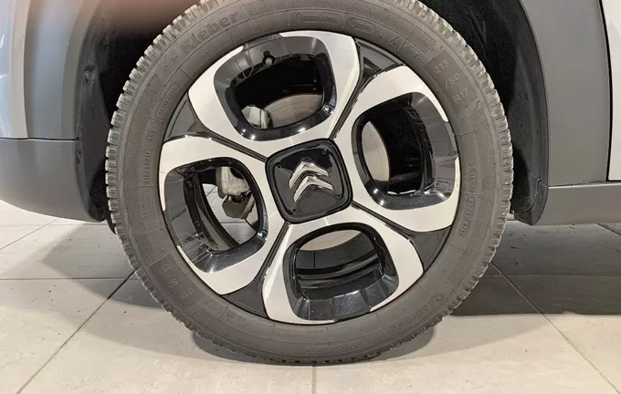 CITROEN C3 AIRCROSS PureTech 110 S&S EAT6 Shine photo 13 945532