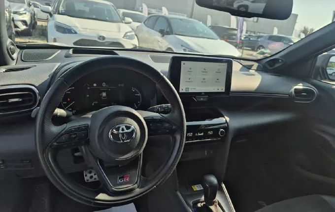 TOYOTA YARIS CROSS Hybride 116h 2WD GR SPORT photo 18 1103657