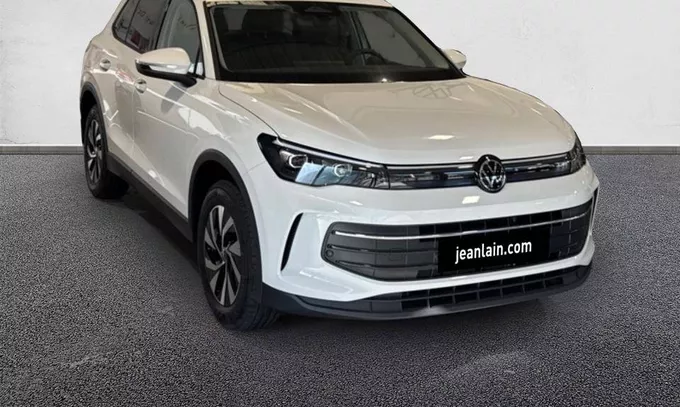 VOLKSWAGEN TIGUAN 1.5 eHybrid 204ch DSG6 VW Edition extérieur trois quart avant gauche 5342