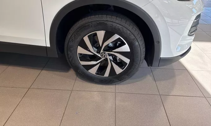 VOLKSWAGEN TIGUAN 1.5 eHybrid 204ch DSG6 VW Edition photo 9 5342