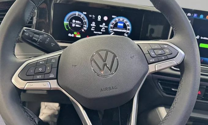 VOLKSWAGEN TIGUAN 1.5 eHybrid 204ch DSG6 VW Edition photo 12 5342